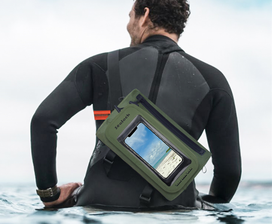 Sealock AquaSeal Waterproof Pouch dengan sarung telefon individu untuk sukan air